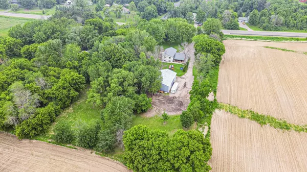 Chisago City, MN 55013,9861 Green Lake TRL
