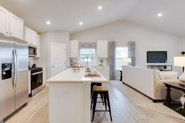 Shakopee, MN 55379,2056 LaTour DR