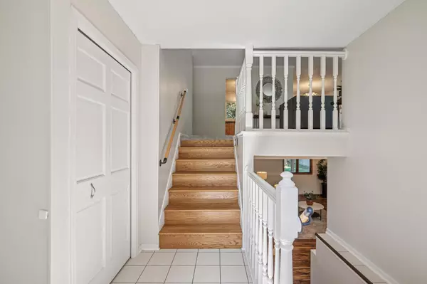 Plymouth, MN 55447,435 Glacier LN N