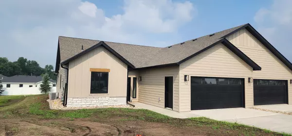 Detroit Lakes, MN 56501,117 Altavista DR