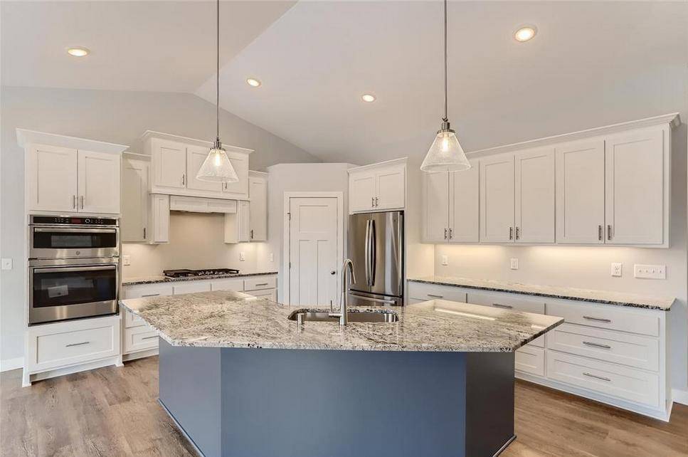 Andover, MN 55304,2066 151st AVE NW