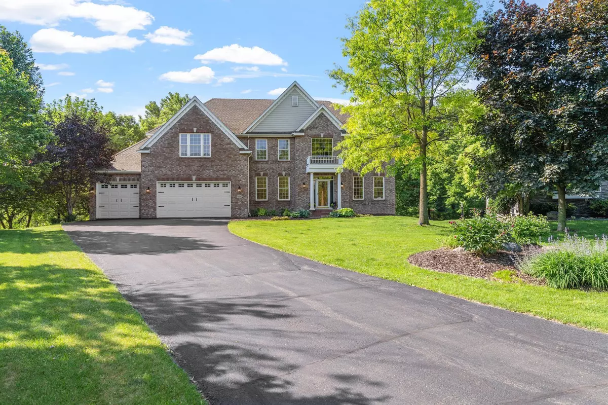 Eden Prairie, MN 55347,9256 Gateway LN