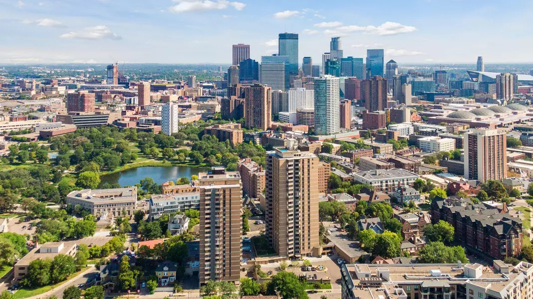 400 Groveland AVE #708, Minneapolis, MN 55403