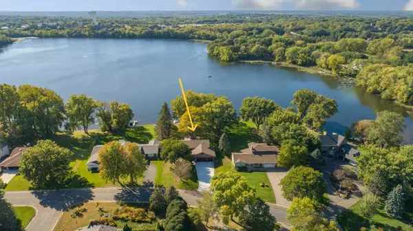 Mendota Heights, MN 55120,2311 Swan DR