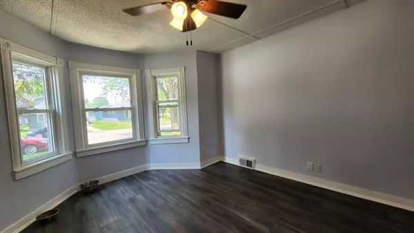 Wanamingo, MN 55983,229 2nd AVE