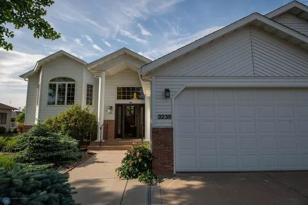 Fargo, ND 58104,3235 37th AVE S