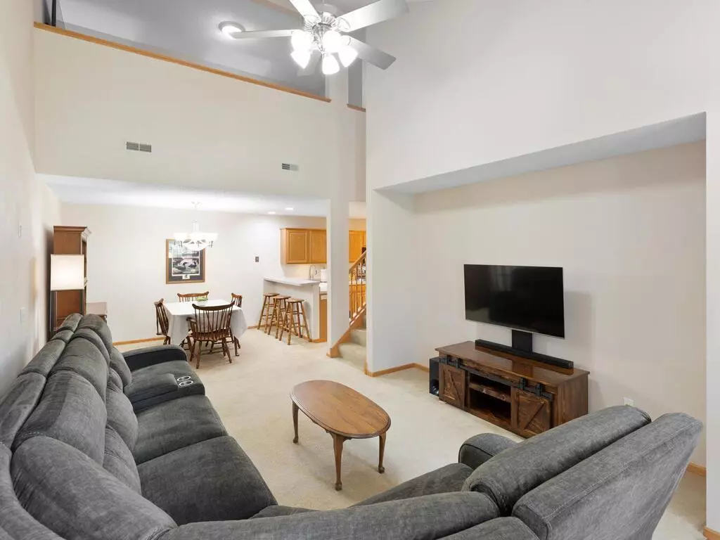 Farmington, MN 55024,17090 Eastwood AVE #104