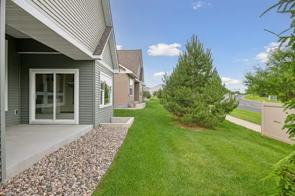 Waconia, MN 55387,752 Somerwood LN