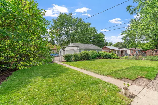 Minneapolis, MN 55430,5129 Logan AVE N