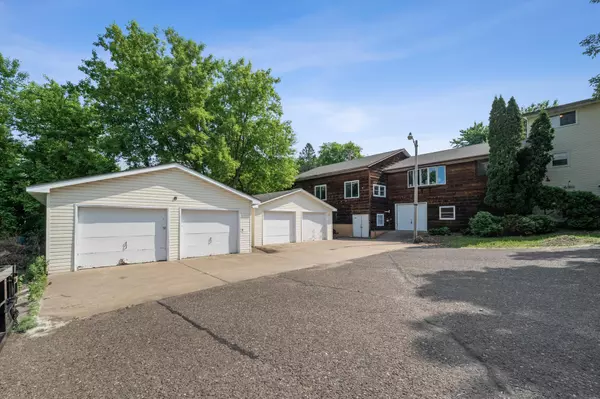 Saint Croix Falls, WI 54024,132 Middle School DR