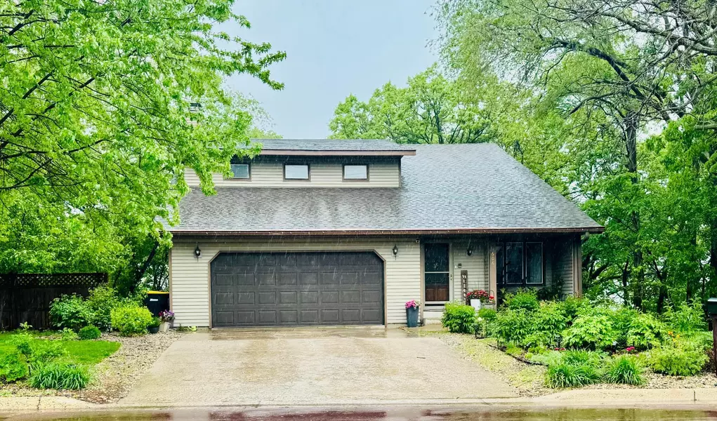 606 N Swain ST, Redwood Falls, MN 56283