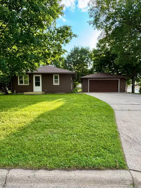 1116 S Whitford ST, Fergus Falls, MN 56537
