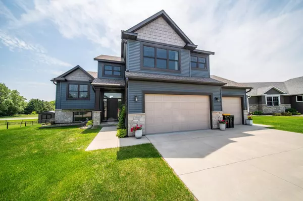 2260 Starburst DR SW, Rochester, MN 55902