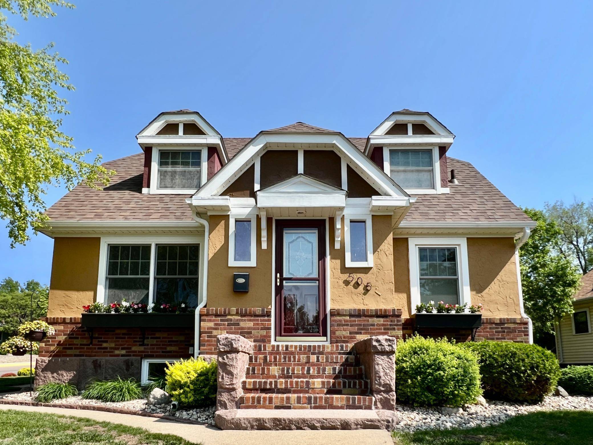 Ortonville, MN 56278,505 Pacific AVE