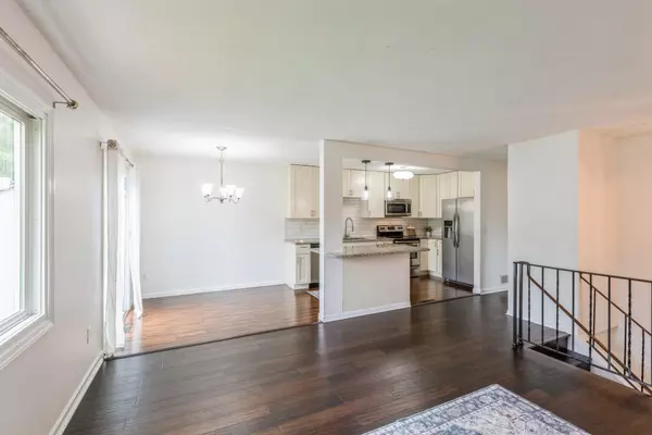 Chanhassen, MN 55317,6976 Pima LN