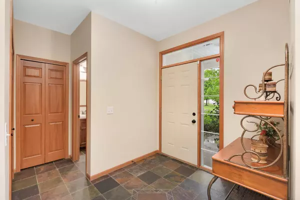 Maple Grove, MN 55311,9741 Alvarado LN N #3802