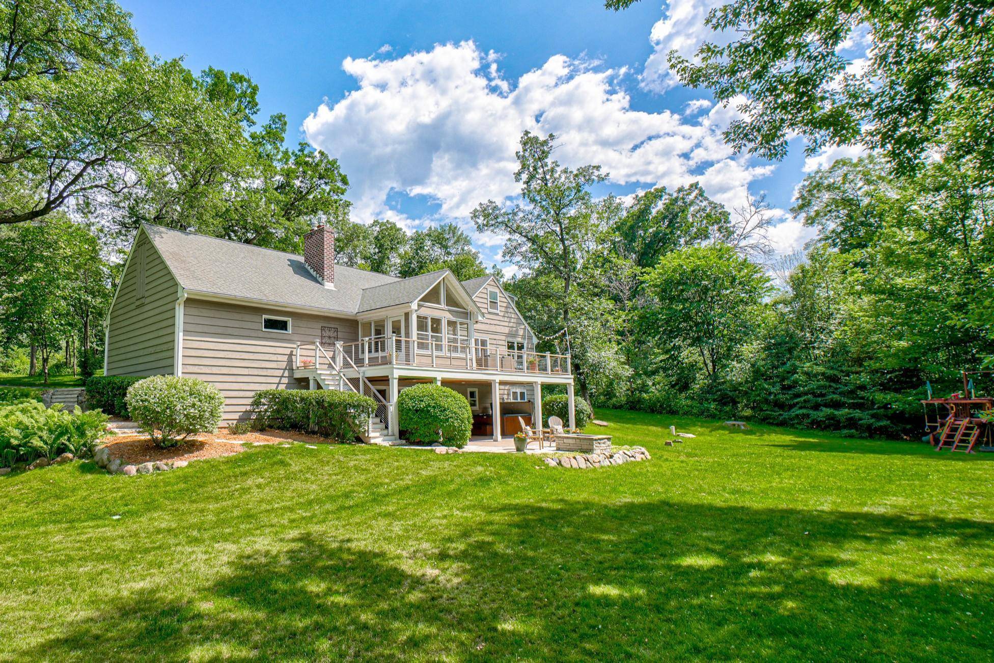 North Oaks, MN 55127,57 E Pleasant Lake RD