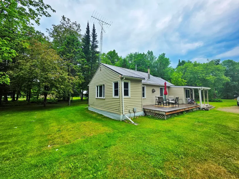 33312 Scenic HWY, Bovey, MN 55709