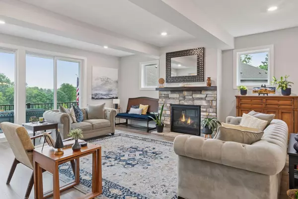 Eden Prairie, MN 55344,7465 Glengarry PL
