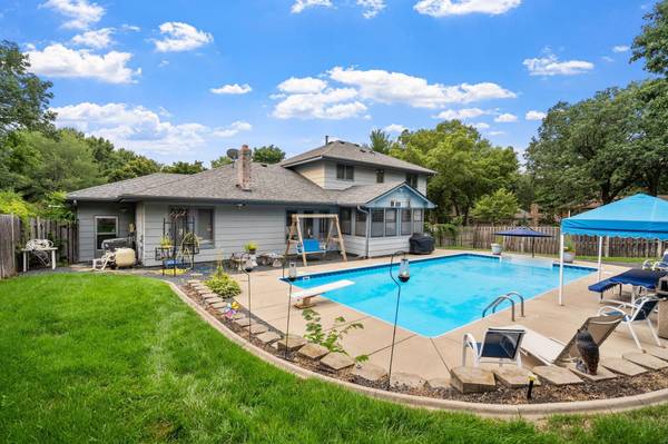 2195 128th AVE NW, Coon Rapids, MN 55448