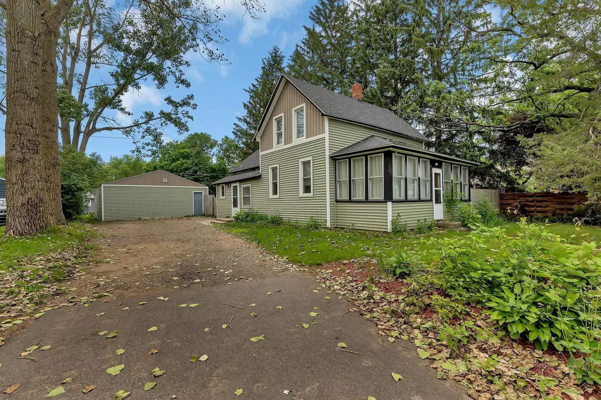 Sartell, MN 56377,505 Riverside AVE N