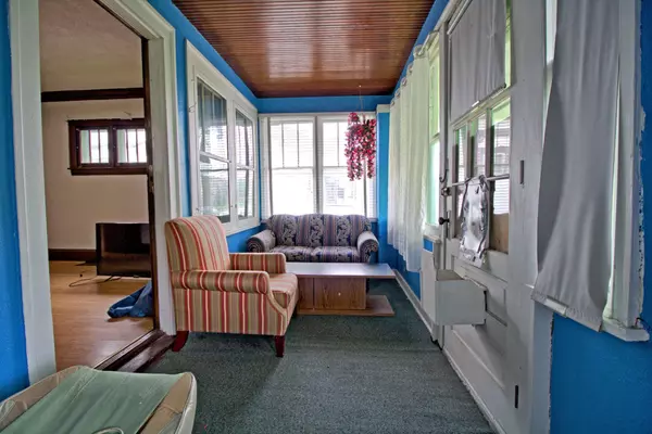 Minneapolis, MN 55409,4317 2nd AVE S