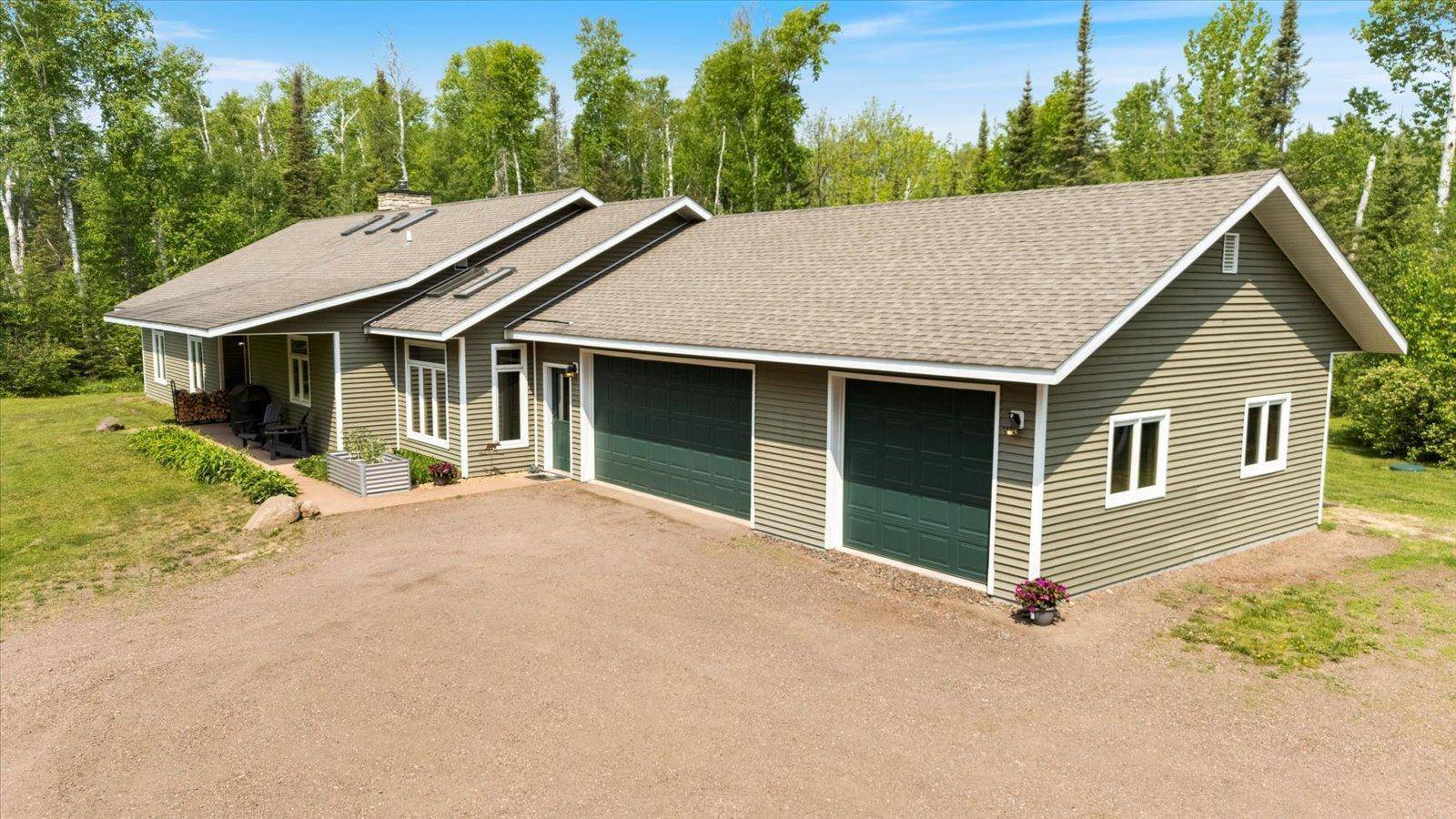 Grand Marais, MN 55604,677 County Road 60