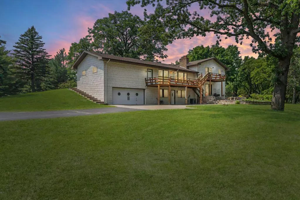 Andover, MN 55304,17855 Round Lake BLVD NW