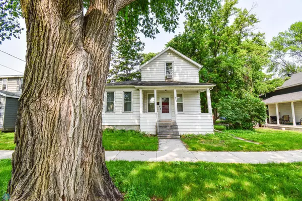 Fargo, ND 58102,732 2nd ST N