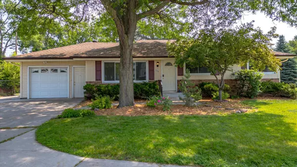 Vadnais Heights, MN 55127,133 Martin WAY