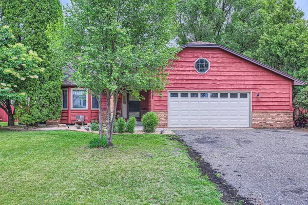 2961 121st AVE NW, Coon Rapids, MN 55433