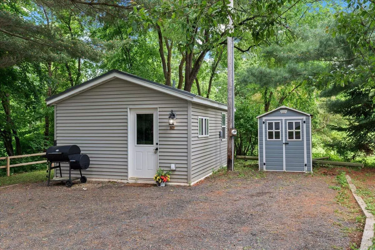 Star Prairie, WI 54017,1244 Old Mill RD