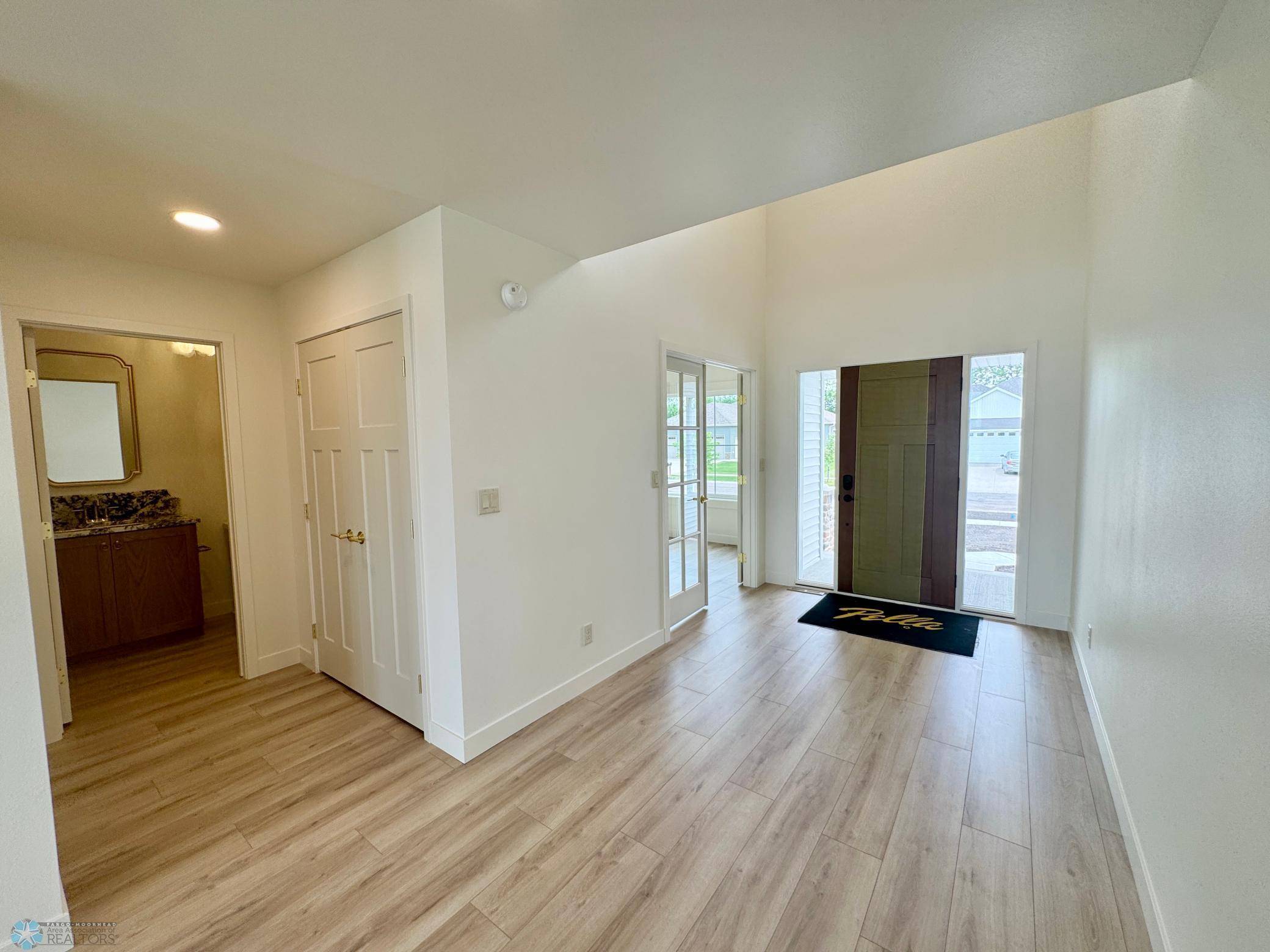 Fargo, ND 58104,7453 14th ST S