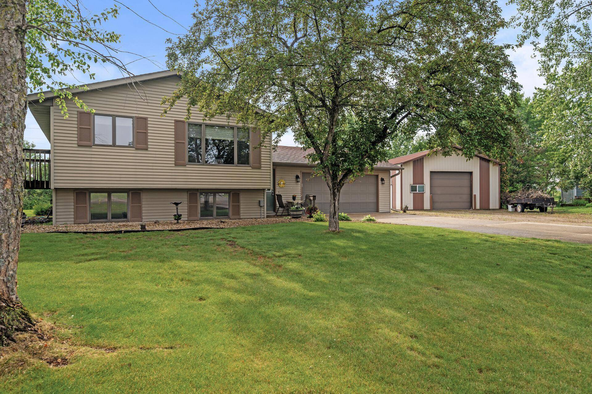 10925 Dalton AVE NE, Monticello Twp, MN 55362