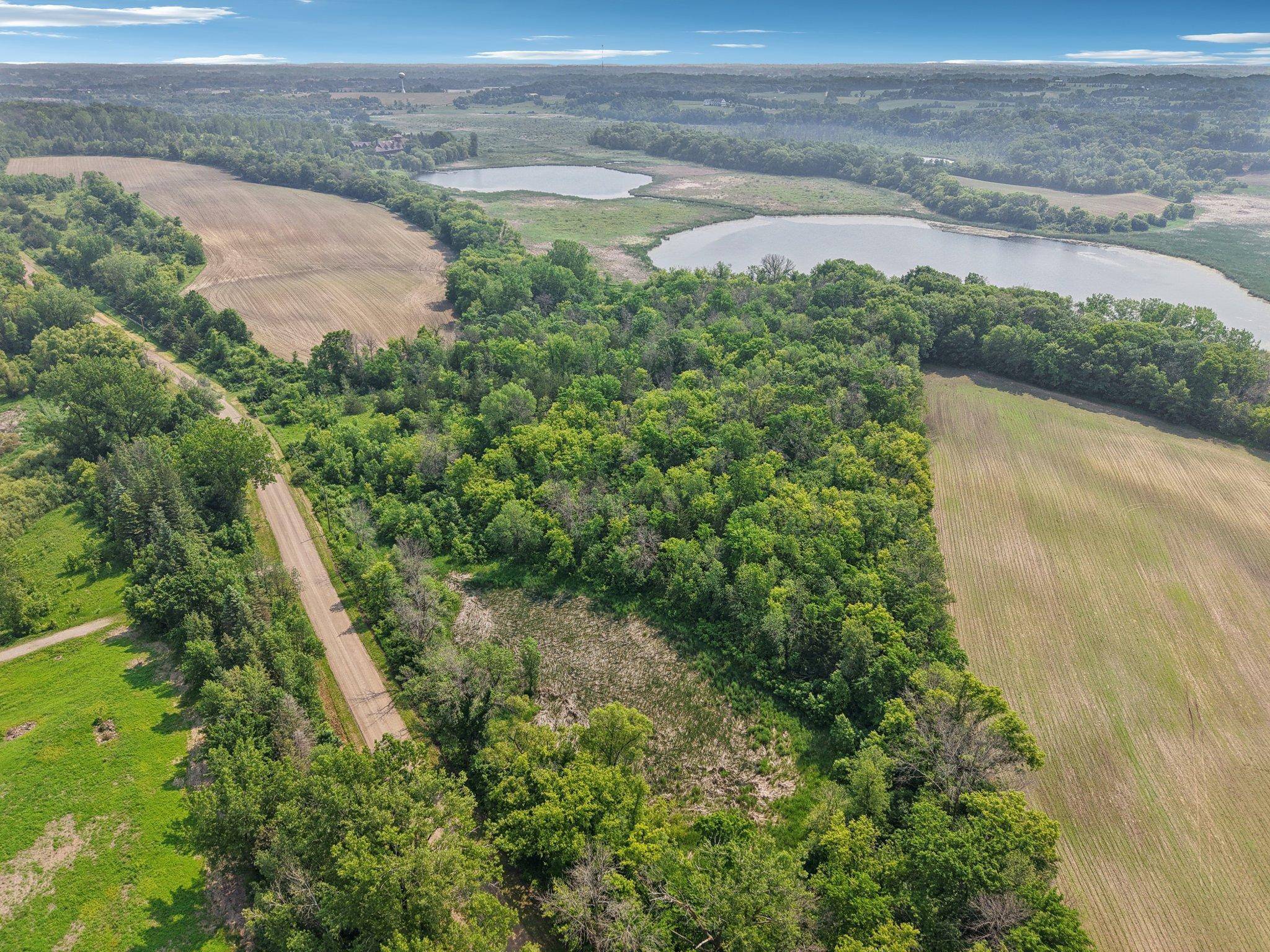 Medina, MN 55340,3920 Tomahawk Trail