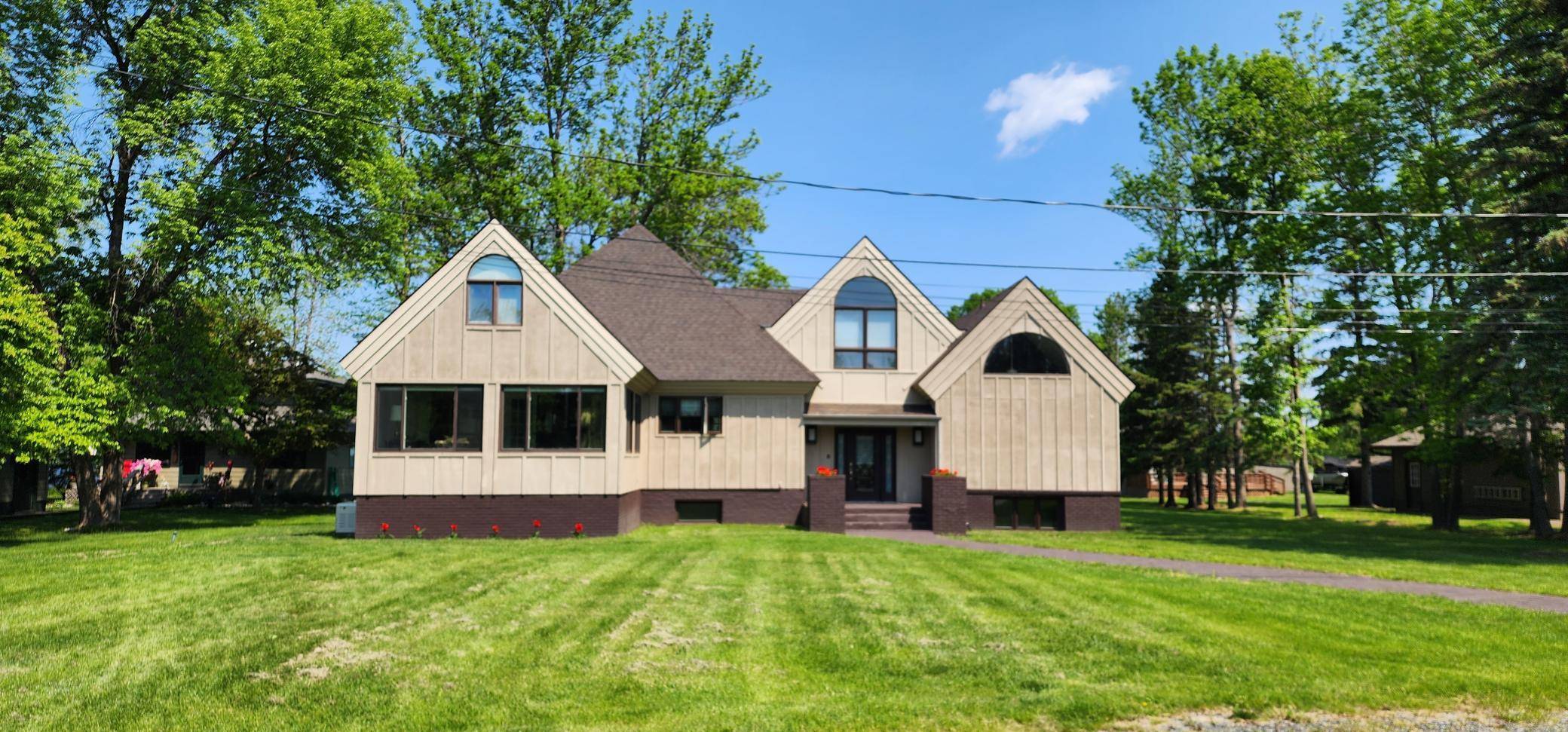 International Falls, MN 56649,3263 County Road 20