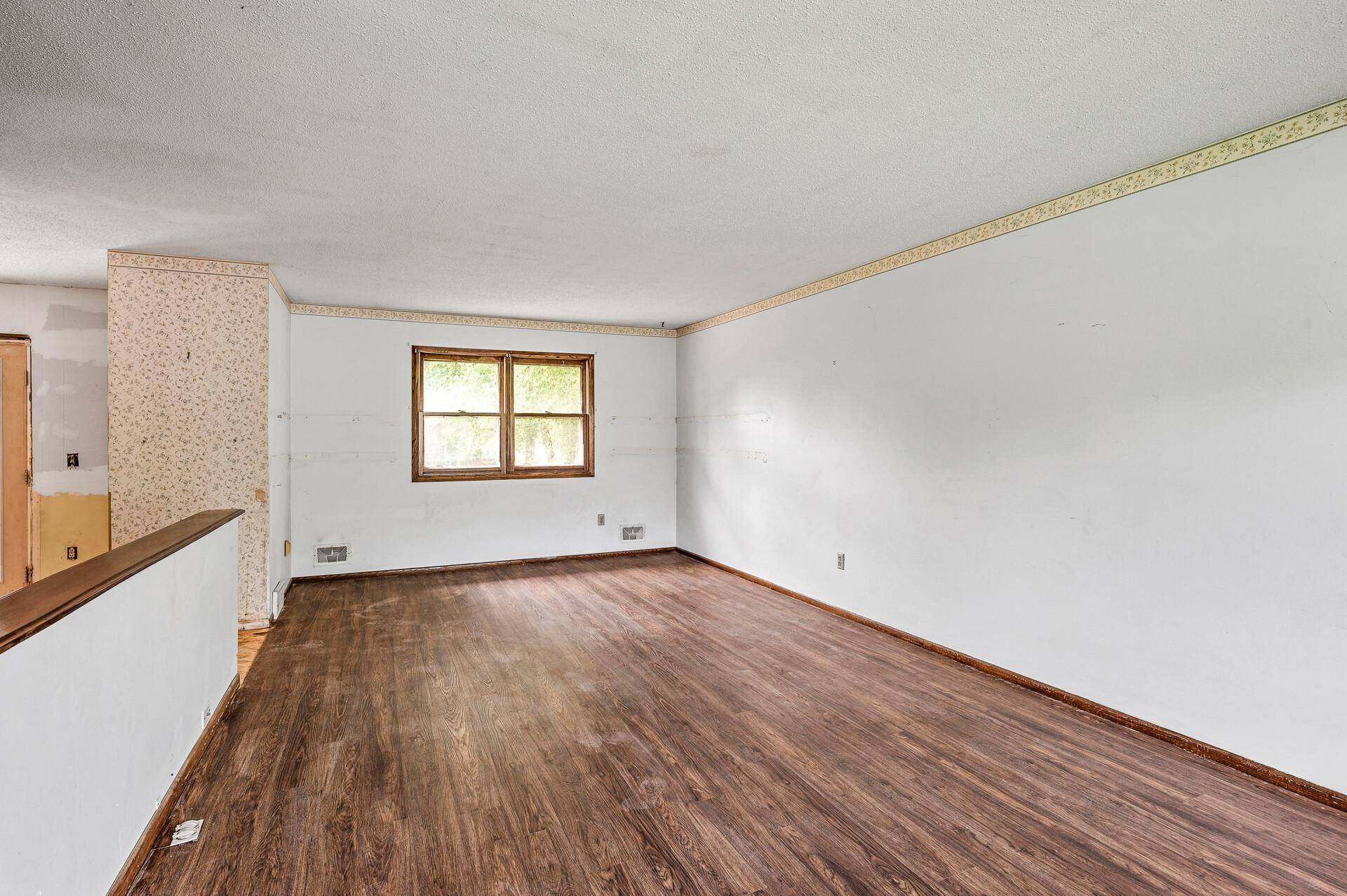 Hastings, MN 55033,1359 20th ST W