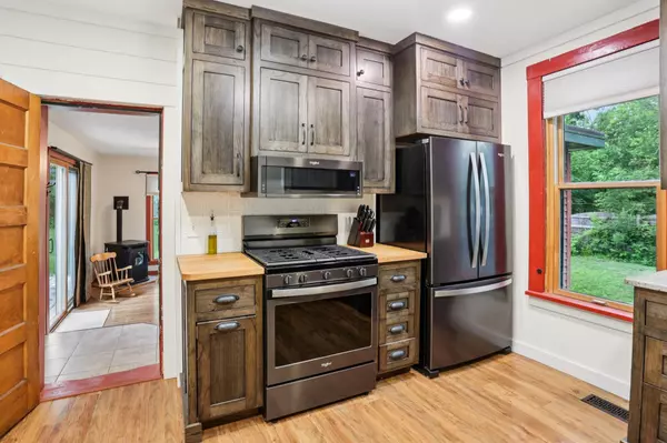 New Richmond, WI 54017,510 E 1st ST