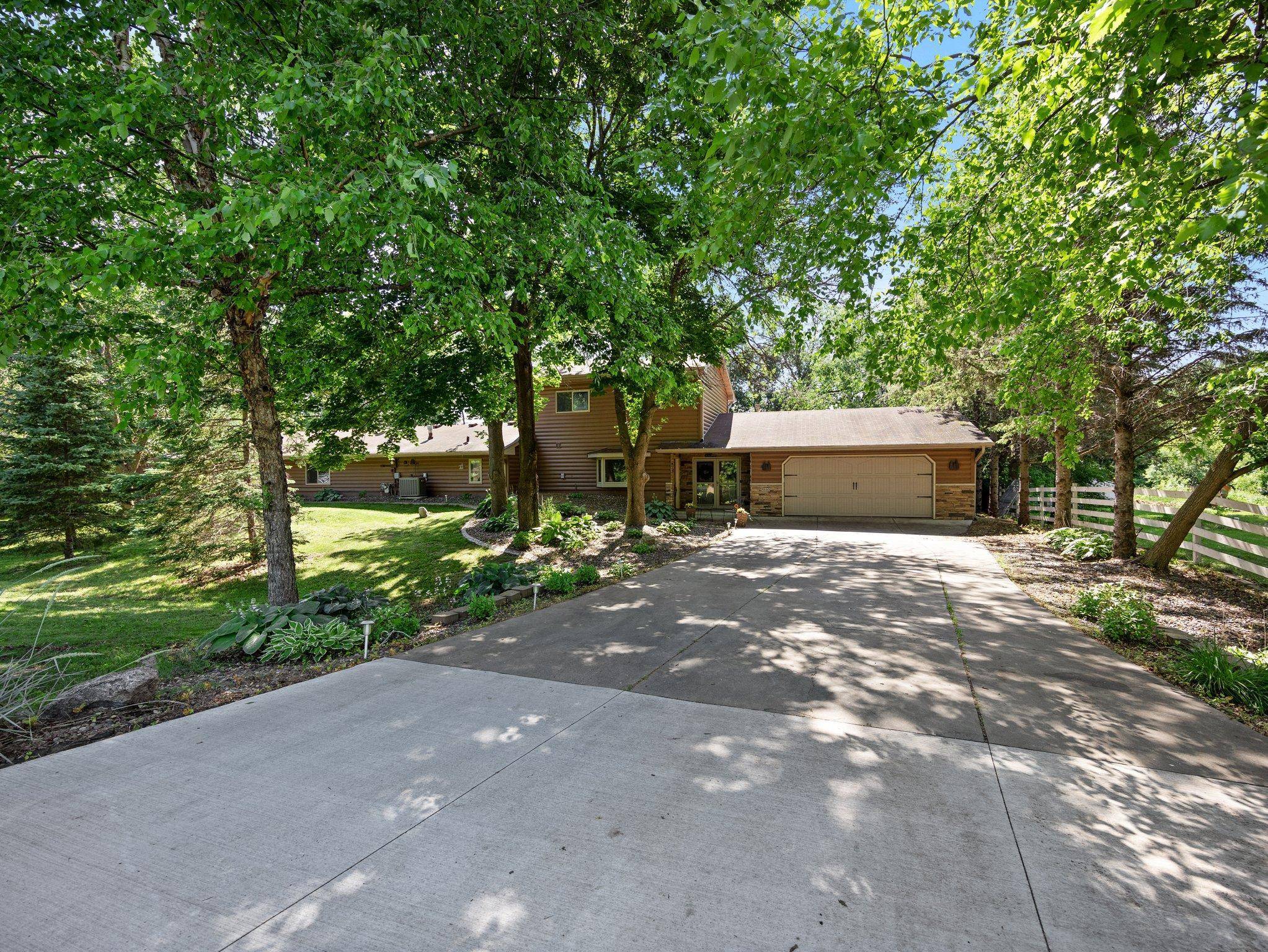 Saint Michael, MN 55376,5840 Naughtor AVE NE