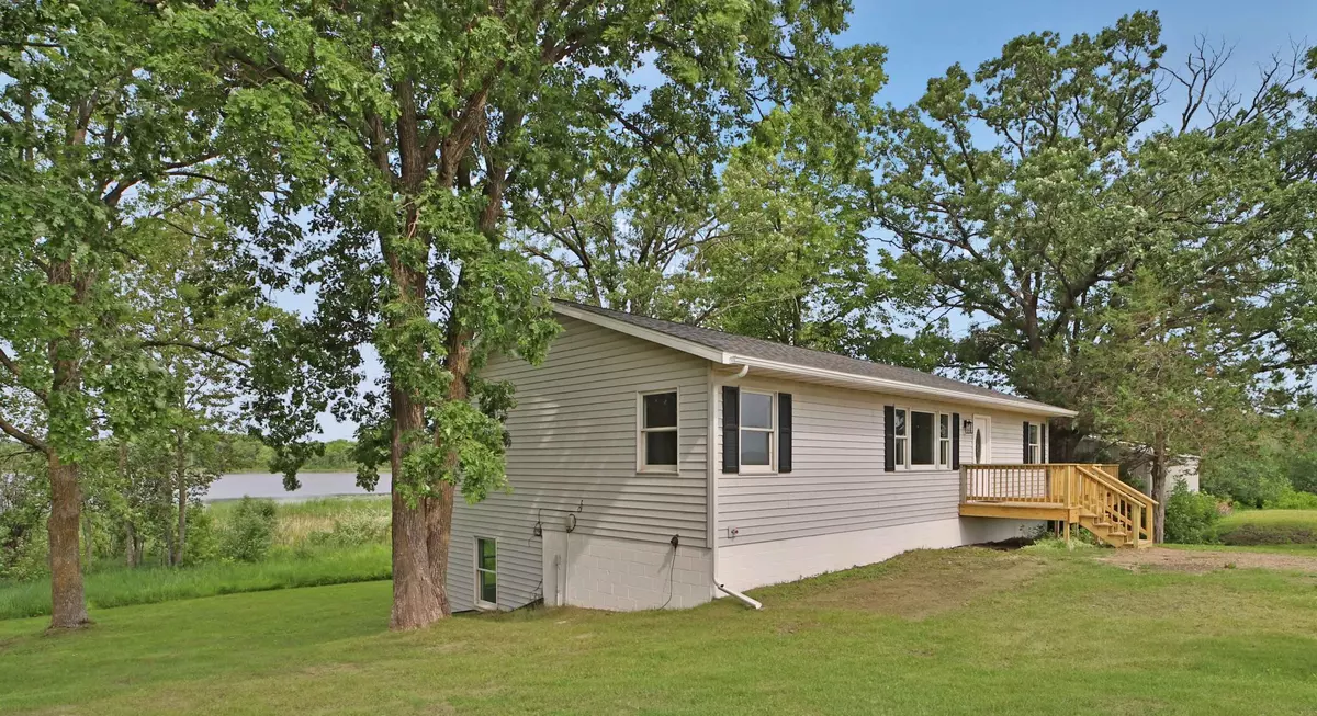 Aitkin, MN 56431,24005 County Road 111