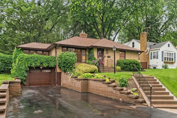 Robbinsdale, MN 55422,2709 Ewing AVE N
