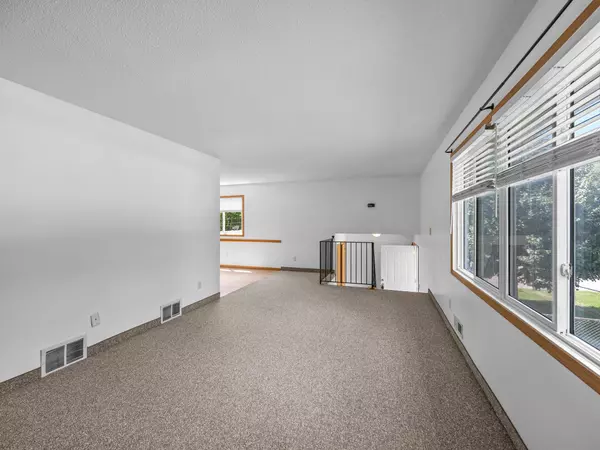 Inver Grove Heights, MN 55076,4020 64th st E