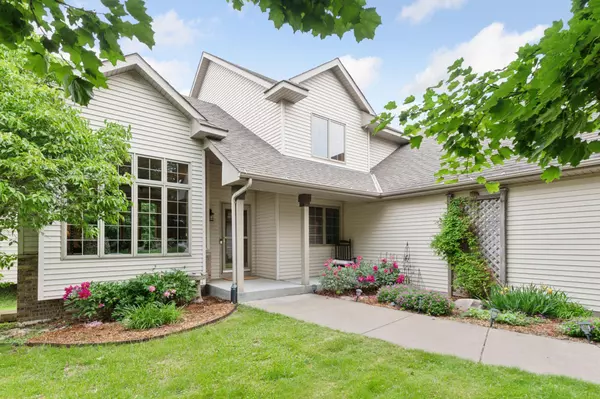 9534 Kirkwood WAY N, Maple Grove, MN 55369
