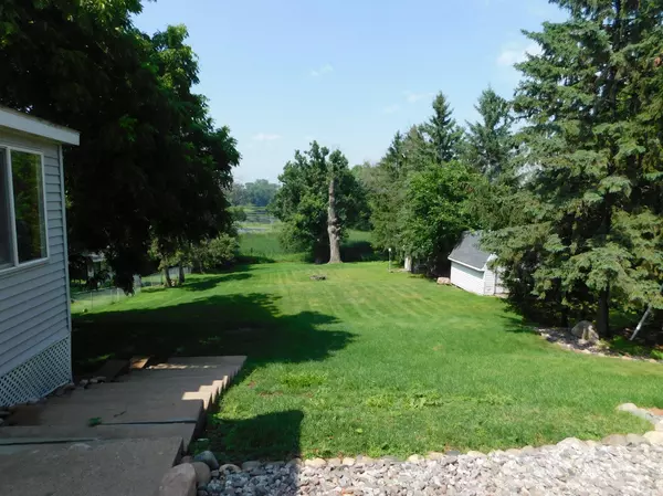 Little Canada, MN 55117,243 Demont AVE E
