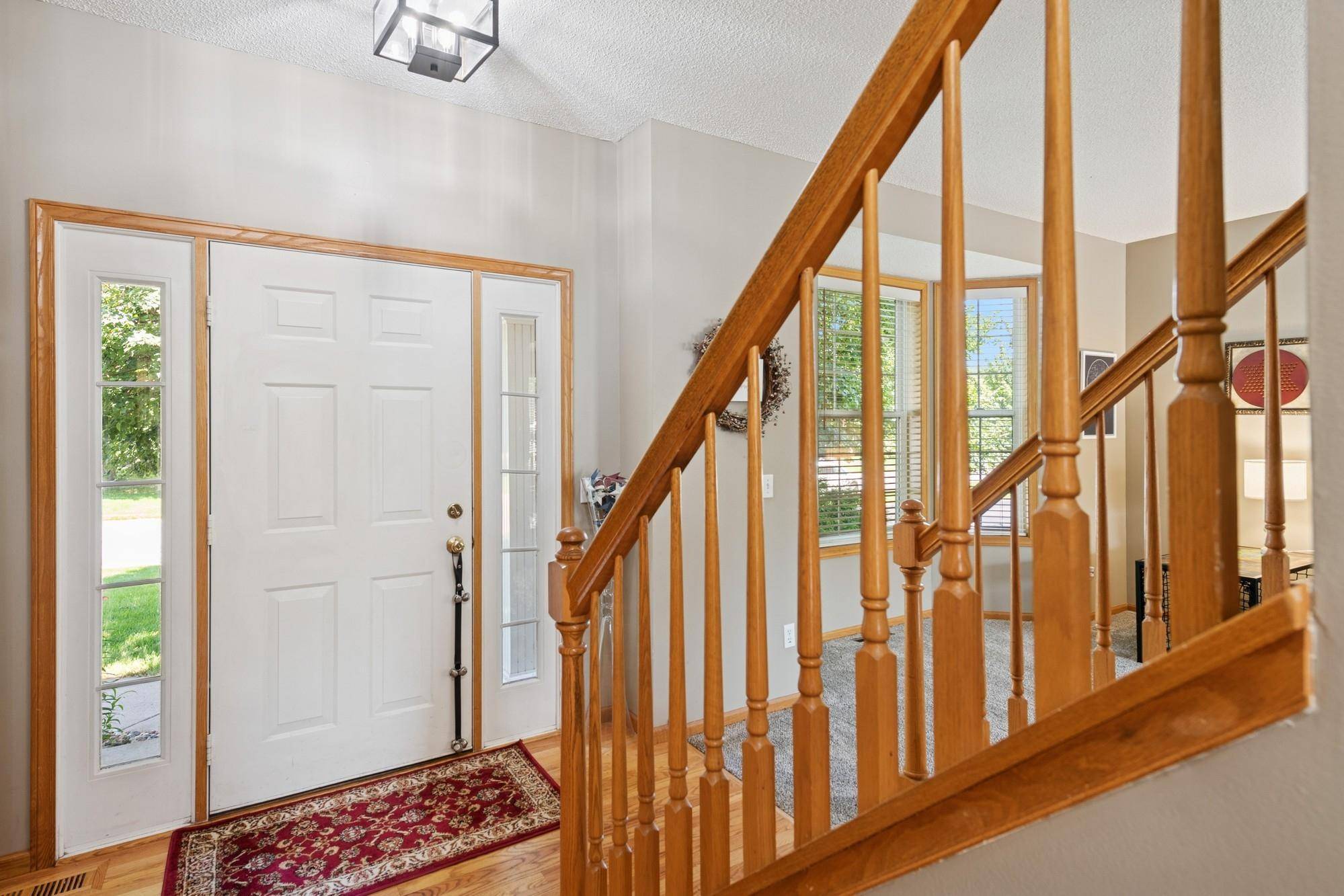 Apple Valley, MN 55124,13186 Elderberry CT