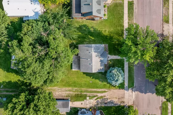 Truman, MN 56088,309 N Central AVE