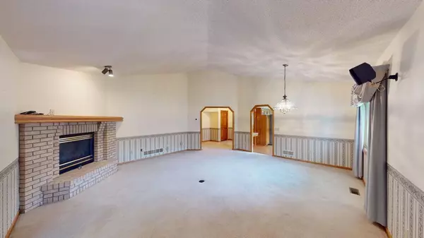 Oakdale, MN 55128,7073 24th ST N