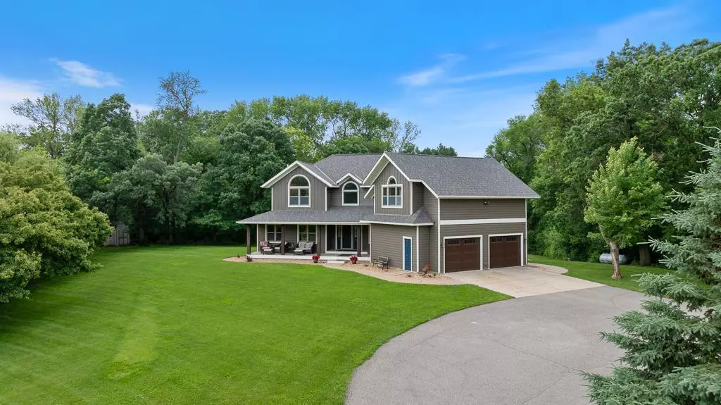 18505 210th AVE NE, Paynesville, MN 56362