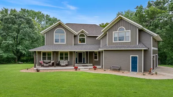 Paynesville, MN 56362,18505 210th AVE NE
