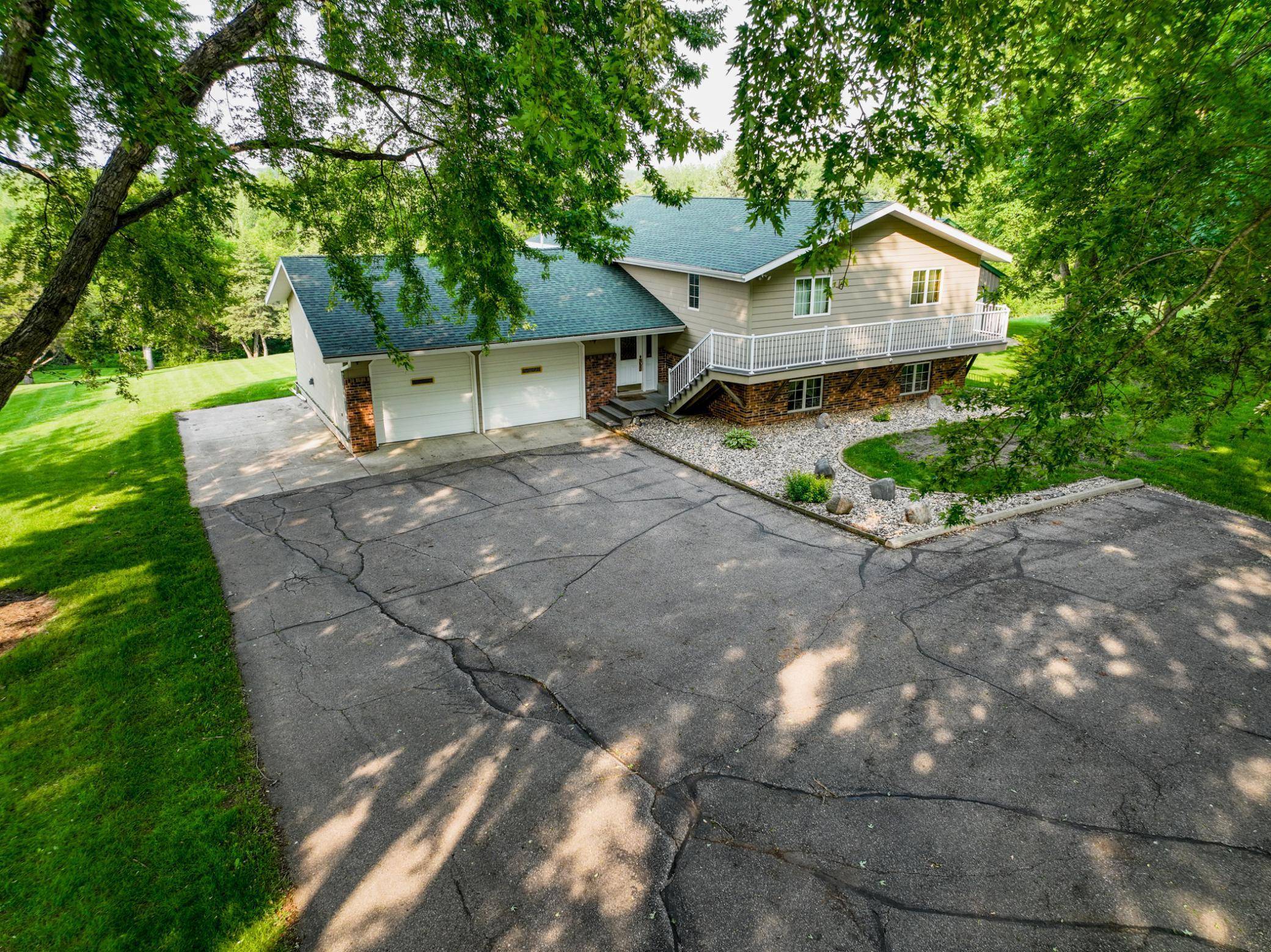 Montevideo, MN 56265,4544 368th AVE